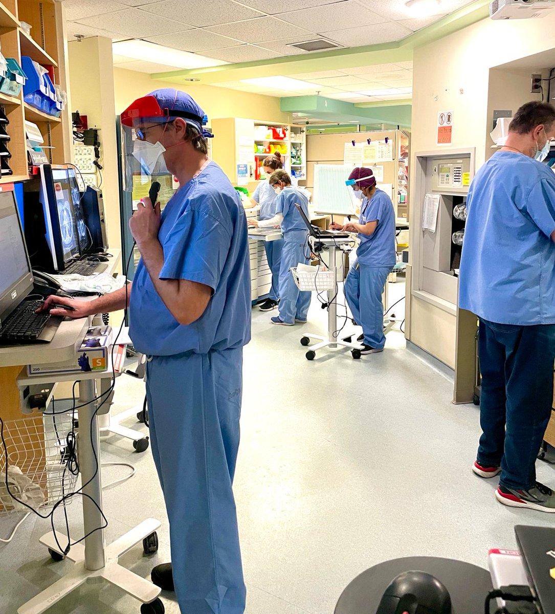 grhospitalkw's tweet photo. We are incredibly proud of the emergency department and the entire GRH team who worked together to care for a record 295 individuals in the emergency department yesterday. (1/3) https://t.co/fAMGMhIOAi