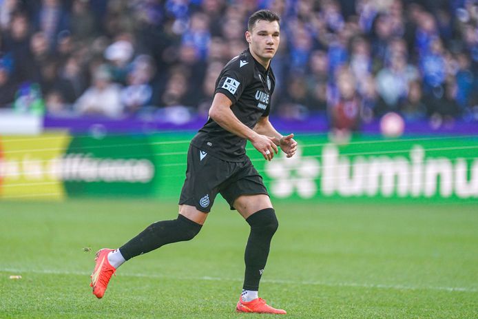 Drowning_88's tweet photo. 🚑Ferran Jutgla will not join Club Brugge against Anderlecht cause of a knee injury. The first examinations do not reveal any major injuries but he will miss a few matches.
Yaremchuk will probably replace him https://t.co/GyhwIGQ33n