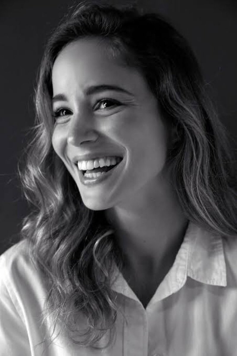 detectdimples's tweet image. After knowing of her existence, I feel like I will never meet anyone like her in my life, I mean look at her.
LOVE YOU ALBA #SaveWarriorNun