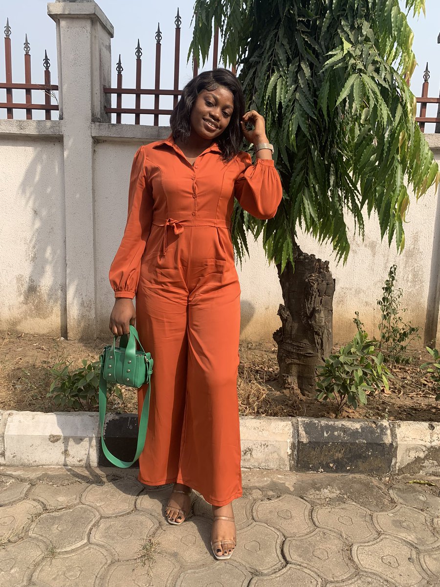 veemayah's tweet photo. Resumed!!!!…..#Ankara #ruger #omahlay #mba #fashion https://t.co/YuQms0l71u
