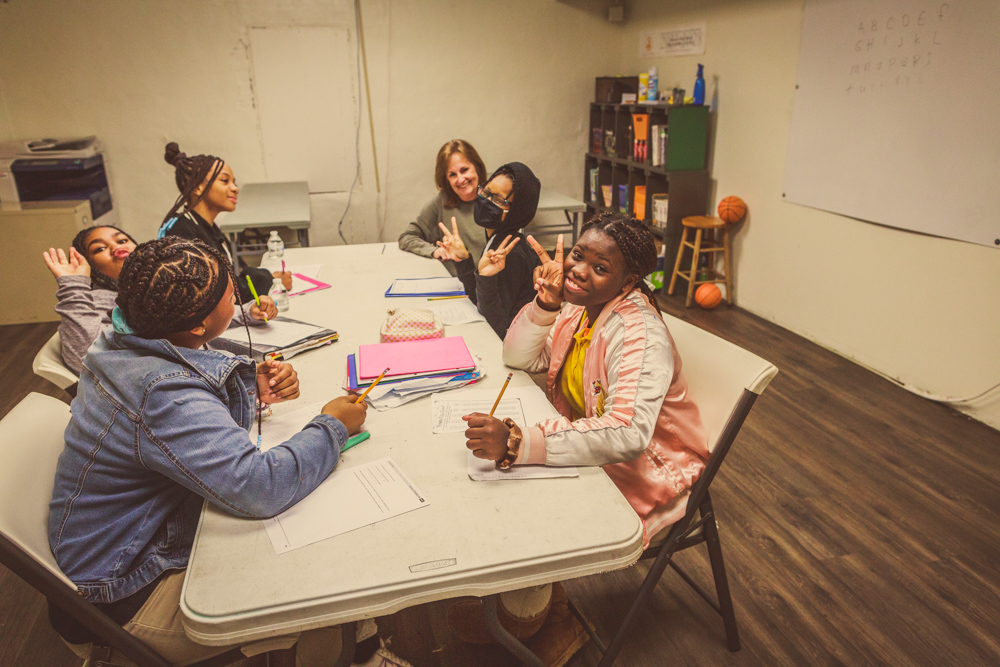 cgmlife's tweet photo. When you pop into a class with a camera and kids won't stop posing to do their classwork until you take a picture. 😅😅😅

#cgmlife https://t.co/xtkhJ7TFzp