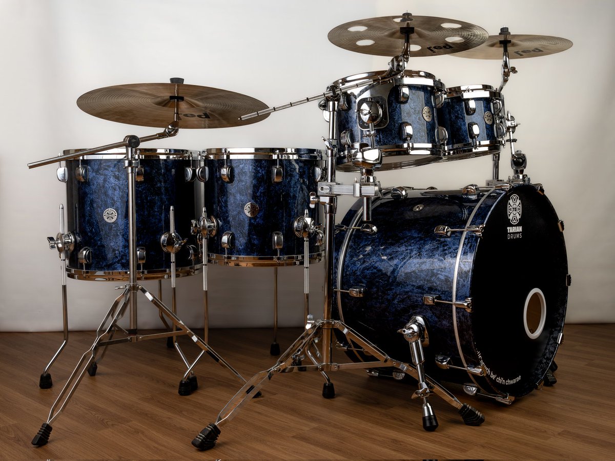 Tarian_Drums's tweet photo. 🥁 Drum Kit//Cit Drymiau 🥁
.
This kit starts on its world tour tomorrow with an 🇮🇹 endorsee. 
//
Mae'r cit yma ar ei ffordd o gwmpas y byd yfory gyda Fran o'r 🇮🇹 sydd newydd arwyddo ardystiad gyda ni
.
100% made in Cymru 

#yagym #drums #Tarian https://t.co/75IuC1ln0I