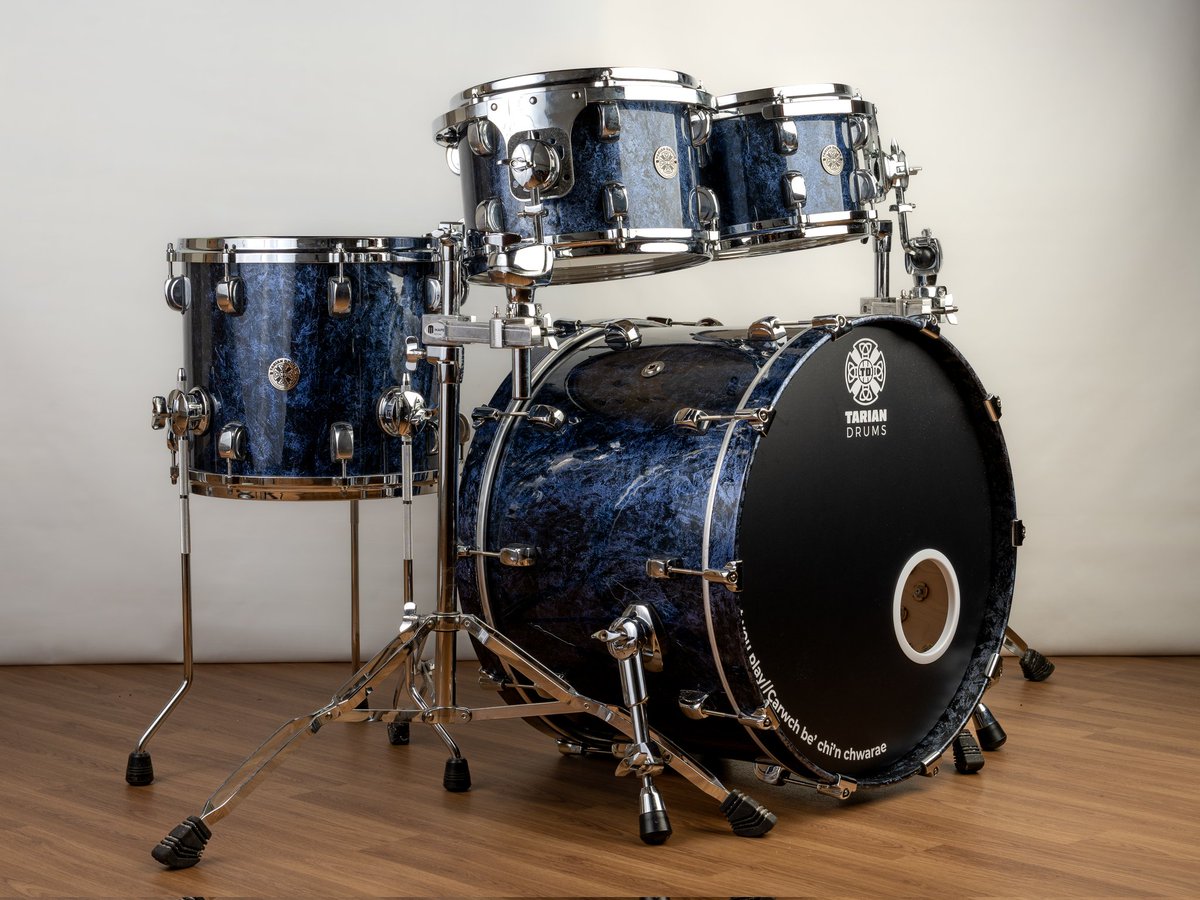 🥁 Drum Kit//Cit Drymiau 🥁
.
This kit starts on its world tour tomorrow with an 🇮🇹 endorsee. 
//
Mae'r cit yma ar ei ffordd o gwmpas y byd yfory gyda Fran o'r 🇮🇹 sydd newydd arwyddo ardystiad gyda ni
.
100% made in Cymru 

#yagym #drums #Tarian