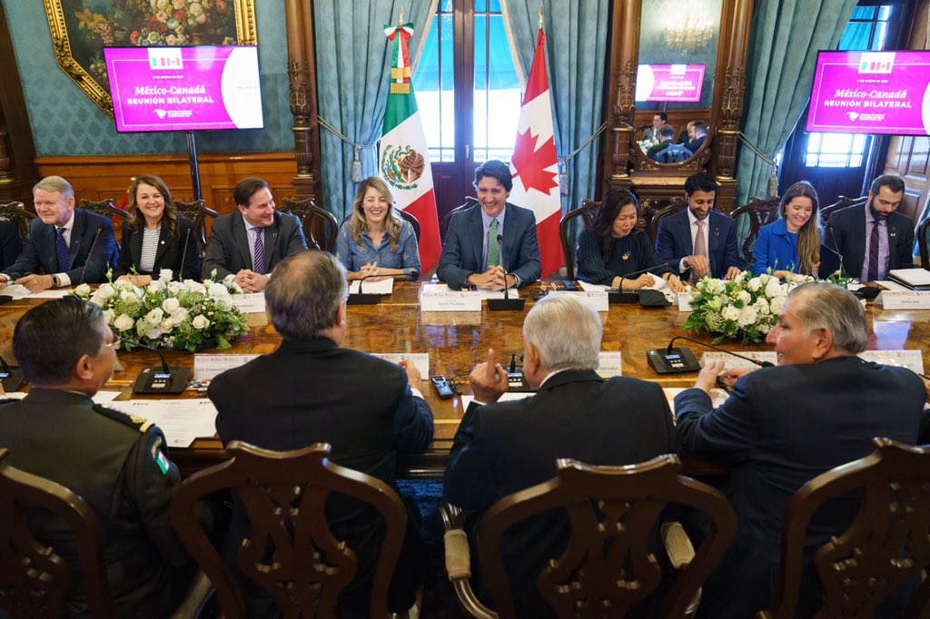 JustinTrudeau's tweet photo. Over the past two days, at the North American Leaders’ Summit, President @LopezObrador_ and I have worked together on many of the priorities that we – and that our countries – share. This morning, we sat down for another meeting and continued that important work. https://t.co/RBrMgnQ01P