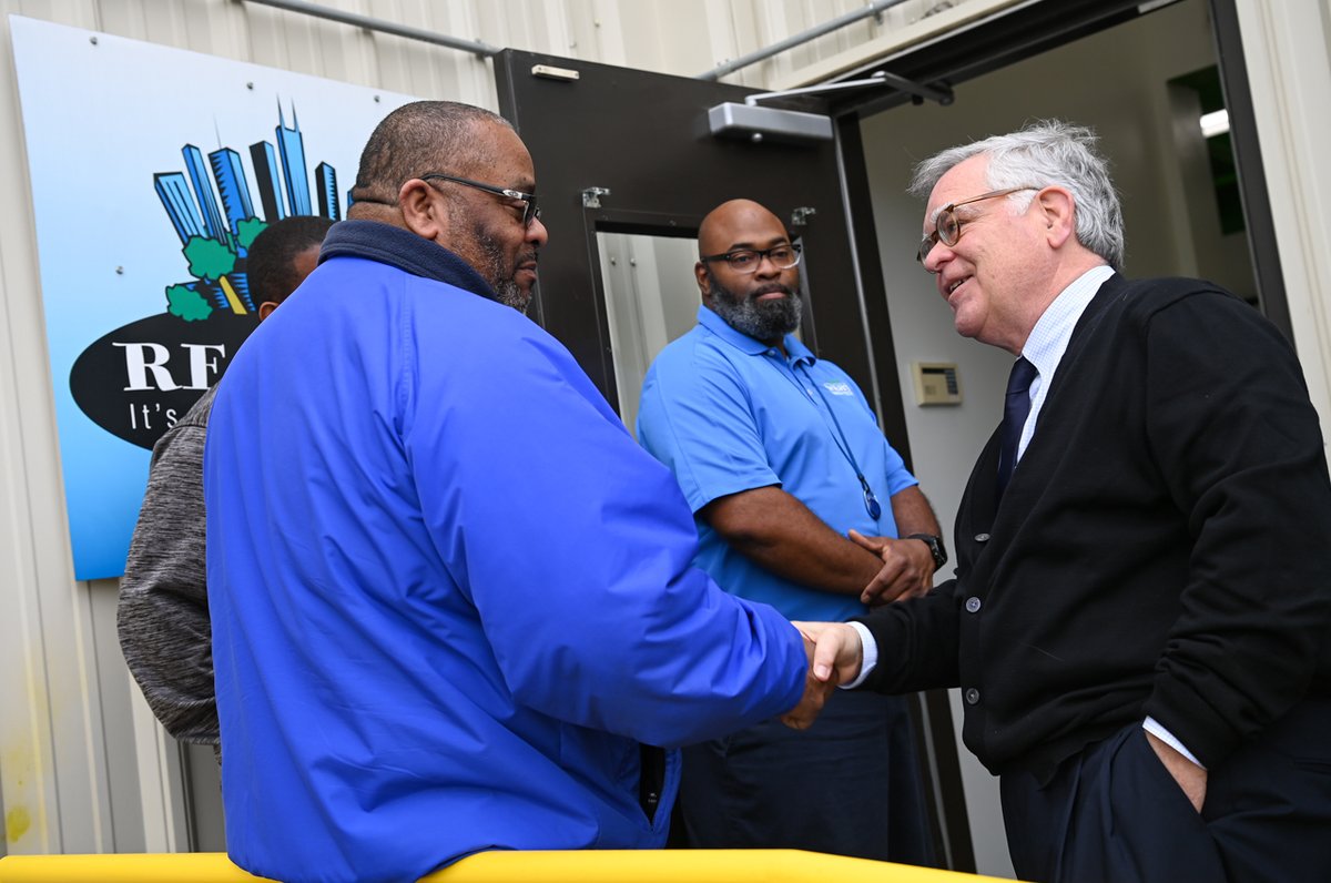 JohnCooper4Nash's tweet photo. Starting January 30, Nashvillians will now have curbside recycling picked up every other week at no additional cost to them. Together, we can do our part to keep Nashville clean, and leave a city that future generations can be proud of. https://t.co/QYRzpB55H4