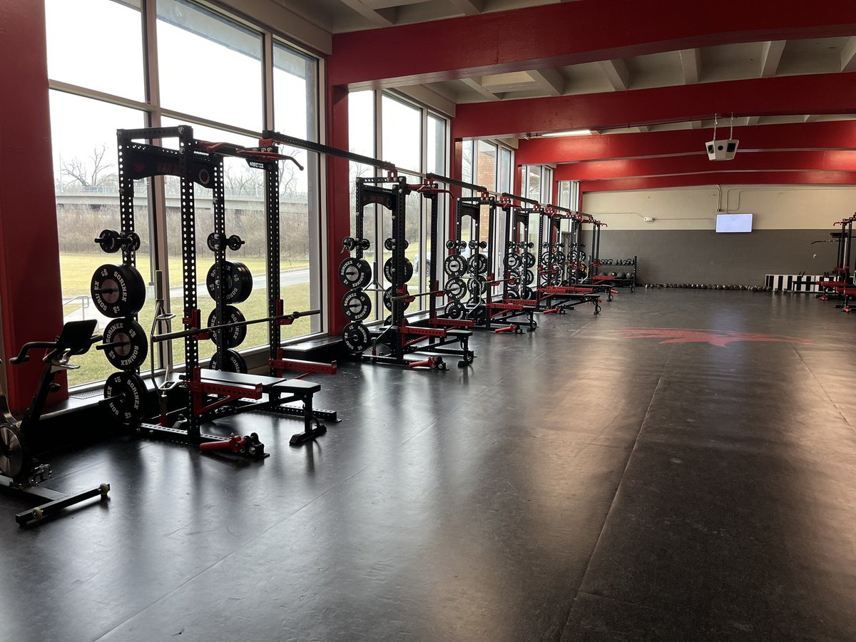 CoachKolster's tweet photo. New @Sorinex racks for @Vanhorn_falcons are 🔥! Thank you @ISDSchools for supporting our students. https://t.co/5q3ogHTZCy