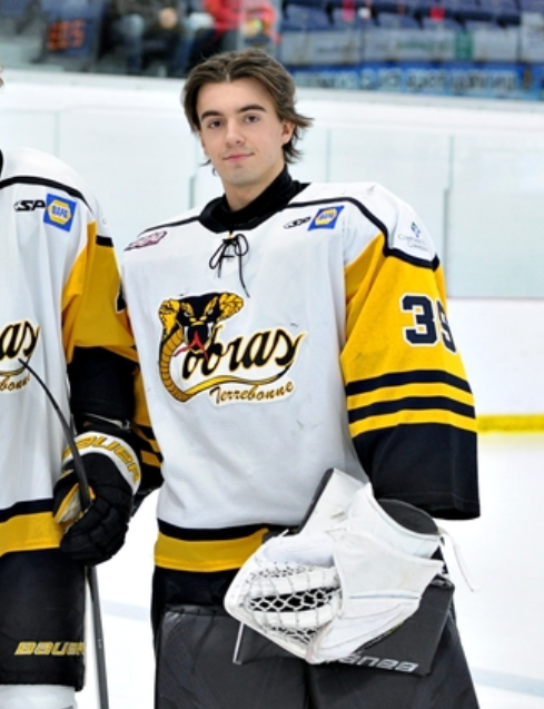 cjhlhockey's tweet photo. #CJHLHockey Power Numbers: Goaltender wins. Details: https://t.co/bwPGxpcVwt Photo credits: Matthew Vossepoel - @AndyCorneau / @OJHLImages - Michel Maranda - @TheAJHL @TheSJHL @mjhlhockey @SIJHL @NOJHL @OJHLOfficial @TheCCHL @LHJAAAQ1 @THEMHL https://t.co/YgBrBaaFTH
