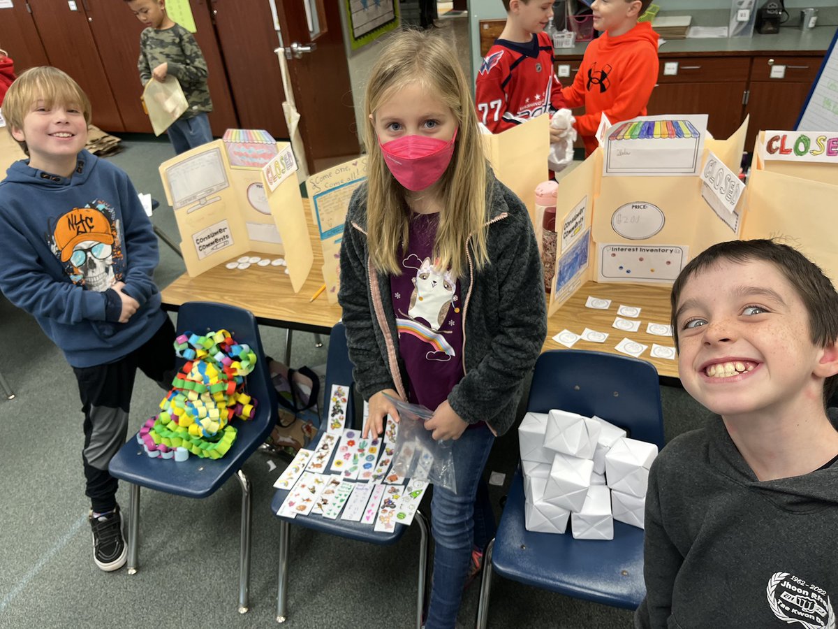 Ms. Ryan tweet media