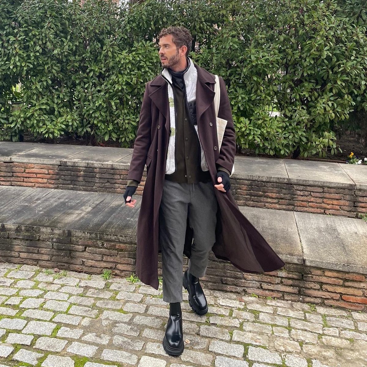 arthurgilbordes's tweet image. Hoy he visto la exposición de #Sybilla #ElHiloInvisible en la Sala Canal de Isabel II @FundacionCanal Un auténtica maravilla de recorrido por todos los estados creativos de una de las diseñadoras más influyentes de la historia de la moda.