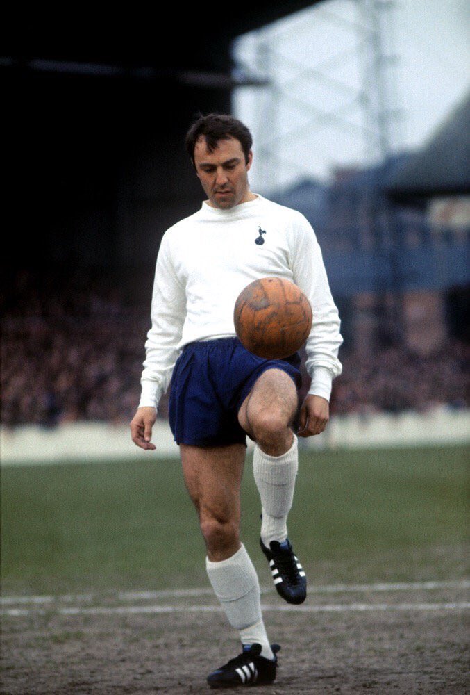 Can anyone please confirm how many of Jimmy Greaves’ Tottenham first team goals were penalties? TIA.