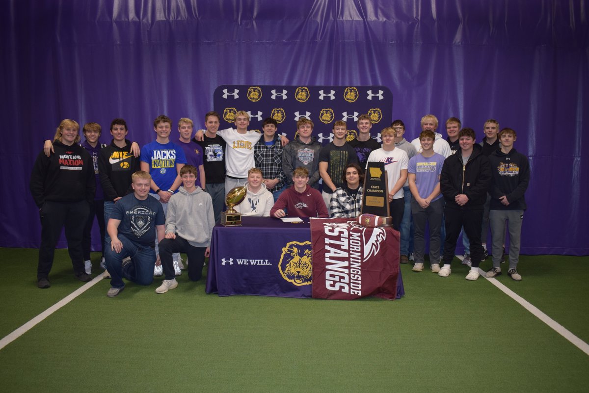 CL-GLR Football tweet media