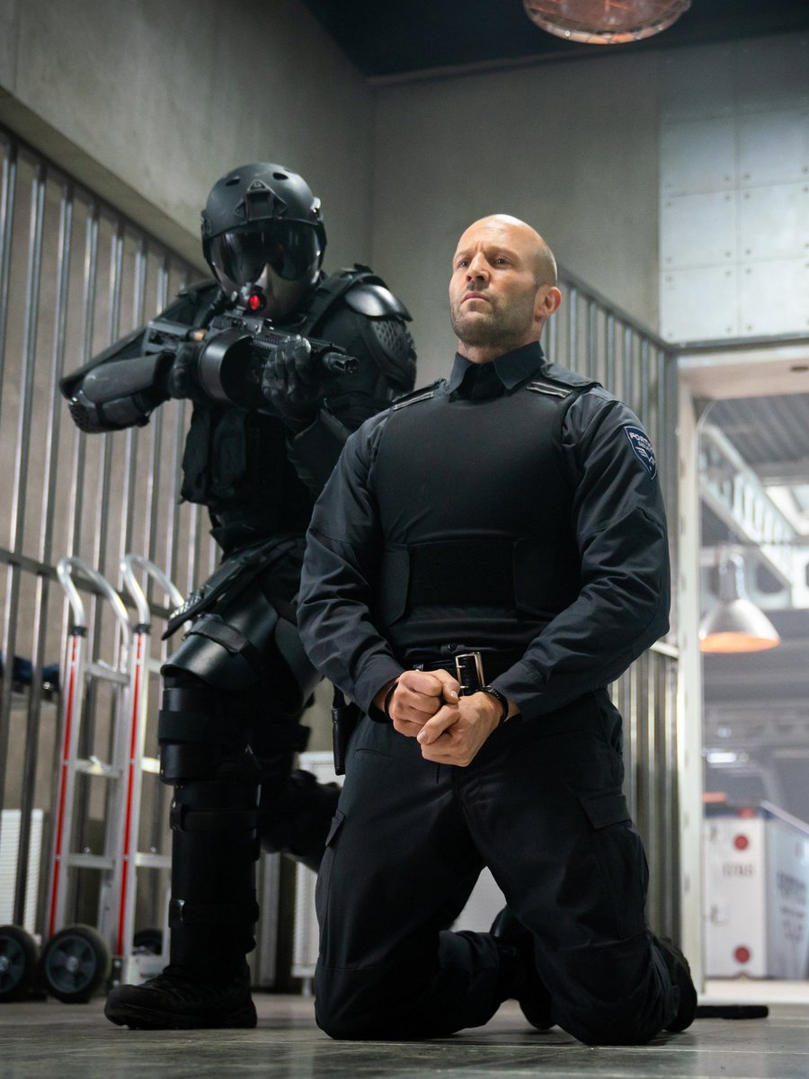 bslj_'s tweet photo. War
فلم يشدك من أول دقيقه إلى آخر دقيقه على نتفليكس للأسطورة جينسون ستاثام 🔥😍 https://t.co/BBlBP39iOw