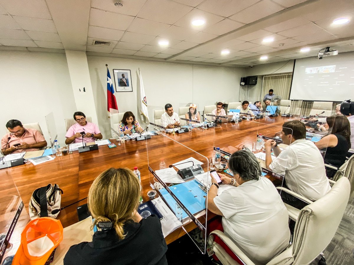 faperez71's tweet photo. Aprobación de 2 mil millones para recuperar veredas en mal estado en Constitución desde el 27/f, gracias Gore del Maule https://t.co/0r01pRcxIq
