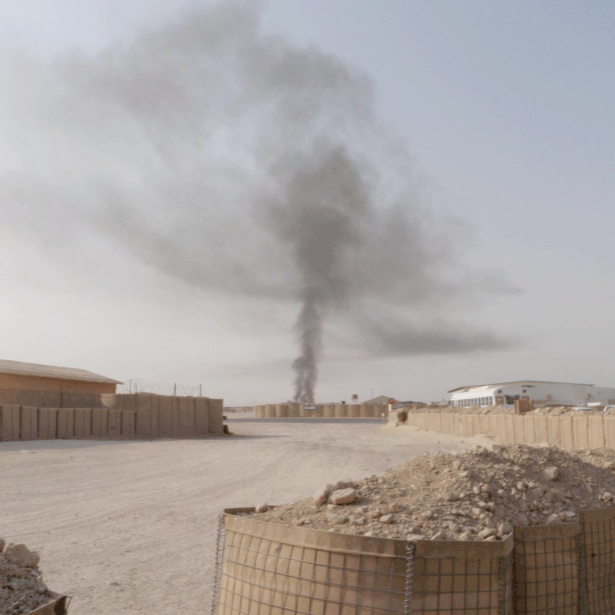 LucasKunceMO's tweet photo. I'm a Marine veteran from MO. And this is a photo of the burn pit I lived next to in Iraq.

I'm running for Senate against Josh Hawley because I'm tired of politicians betraying us. If you're tired of it too, then help me flip this seat ➡️ https://t.co/ZMn2a3skjf https://t.co/EKPFap2wGw