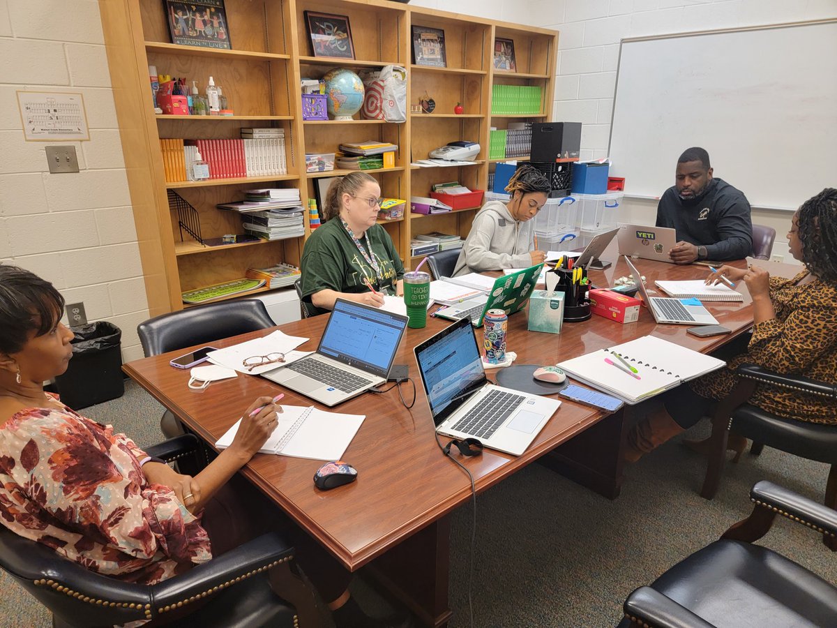@WCE_HCS the admin team is designing,advocating and enacting leadership actions to ensure the actuality of the HCS Strategic Plan! Watch the Wallabies JUMP forward! #HCSStrategicPlan