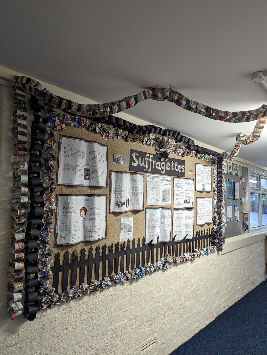 RosieSel's tweet photo. I've spent the day with the incredibly dedicated Safeguarding team at @HatfieldAcademy. Look at these wonderful displays 👀😲. Corridors looking smart and feeling calm 😊. #weareastrea https://t.co/XX4XtcejhN