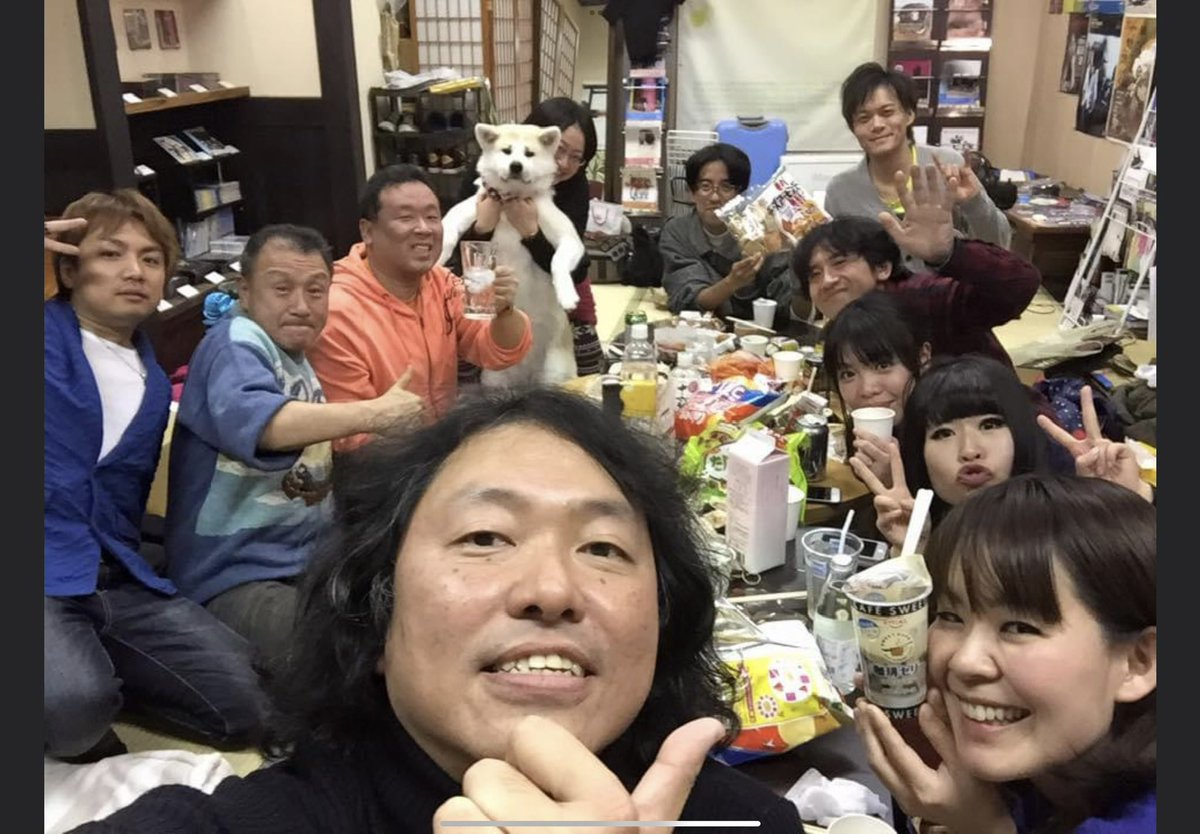 genmaigohan1's tweet photo. そーいや、なんもわからんアタシがGIG本局行って、8年目入りました。
未だに意味不明（冴沢談🤣）なとこ有りますし、心臓改造、3回目のヘルニア（鼠蹊部😂）面白くない事も面白く笑いながら生き抜きます。
あれ？FJどこ行った？FJ‼️ https://t.co/JARkKI76BP