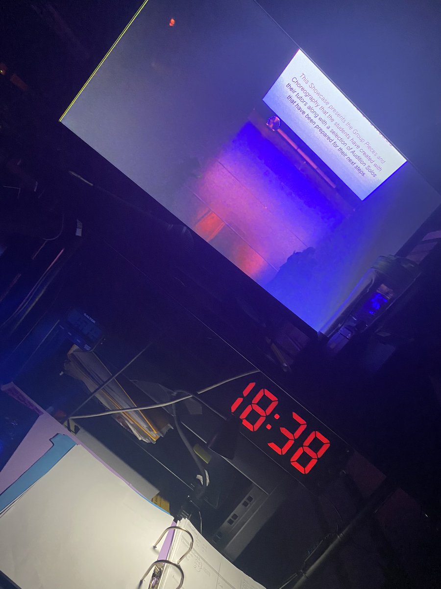 Cat the SM tweet media