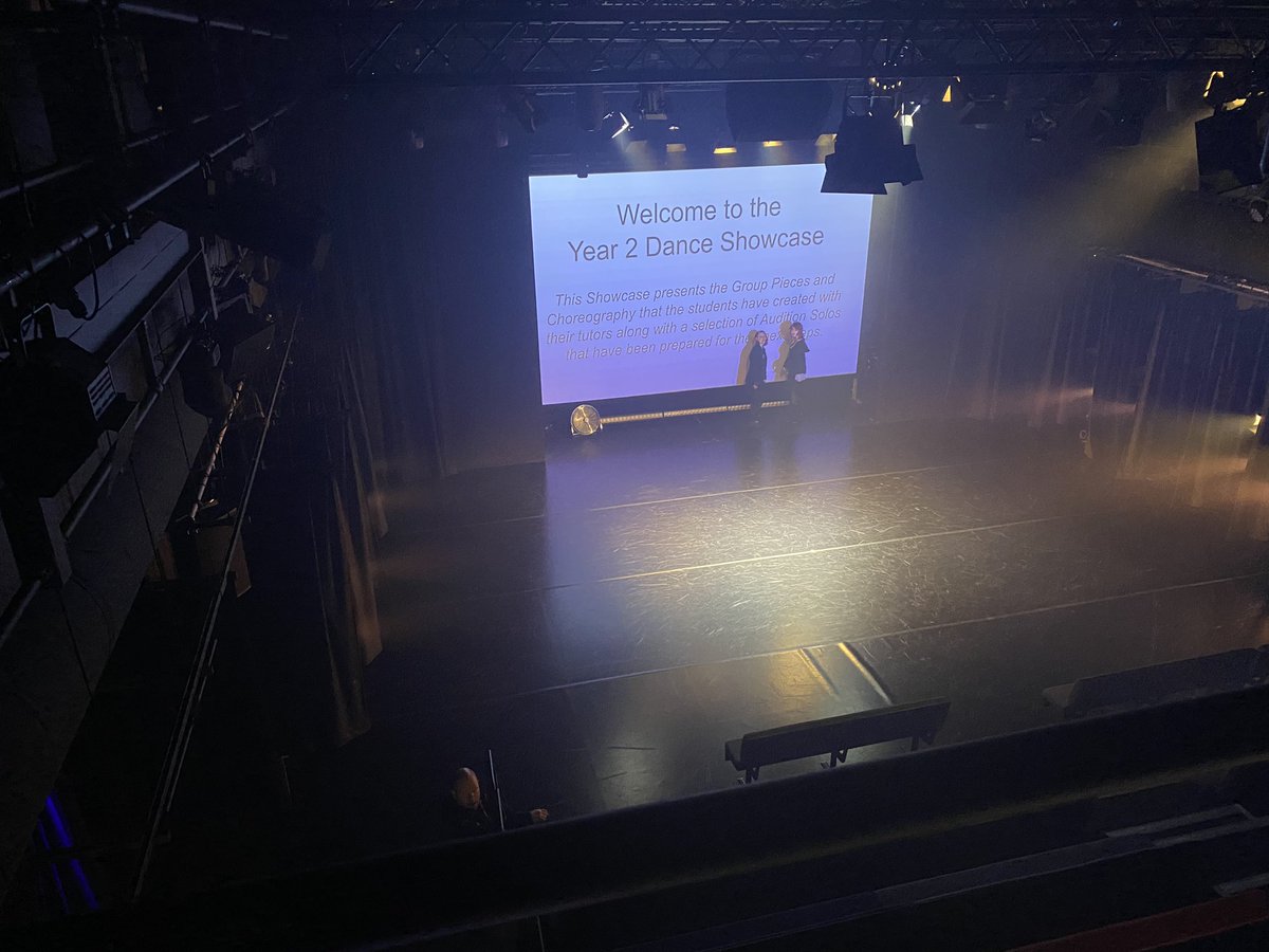 Cat the SM tweet media