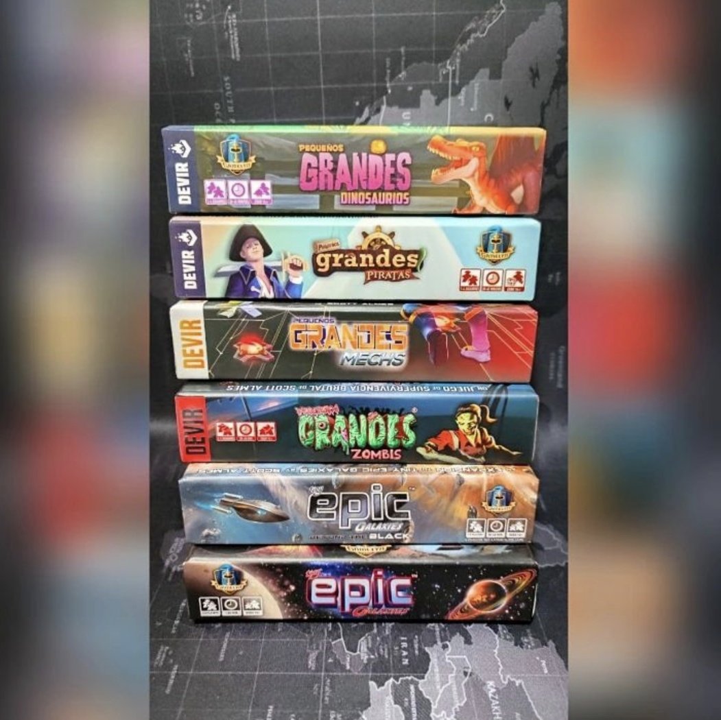 JuegosComuneros's tweet photo. Pequeña gran colección de #pequeñosgrandesjuegos que suelen ver mesa en la asociación

#juegosdemesa #boardgames #tinyepiczombies #tinyepicgalaxies #tinyepicdungeons #tinyepicmechs #tinyepicpirates #tinyepicdinosaurs https://t.co/dMckBsyXoe