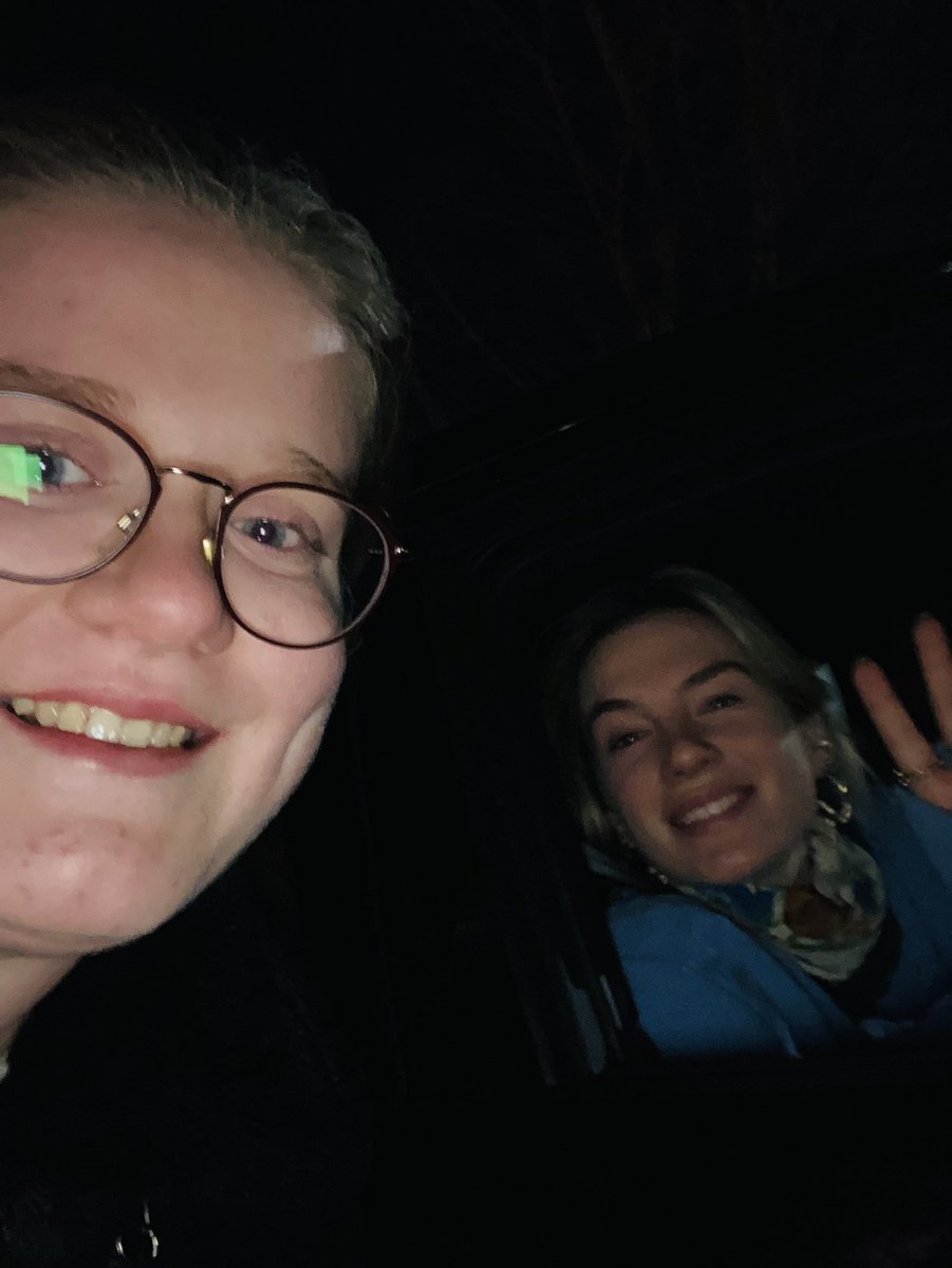 sabrinacoljeee's tweet photo. Deze dag 🤍🥹 https://t.co/WnbmR1gCdT