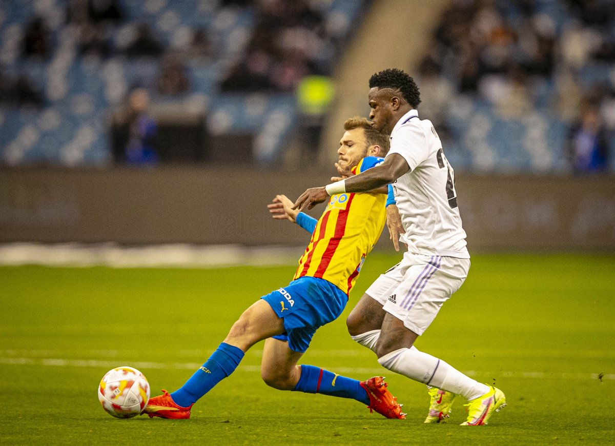valenciacf tweet picture
