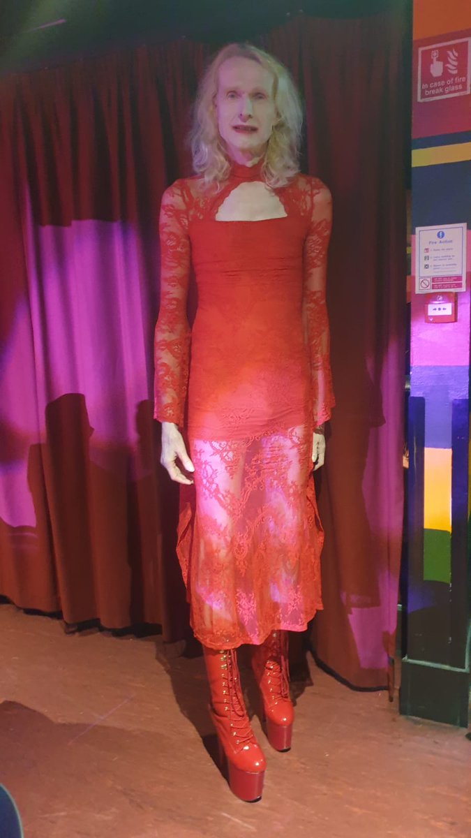 RandomDaveH's tweet image. Dressef up.tonight to see @jimbodragclown in Birmingham.
@klubkids_uk