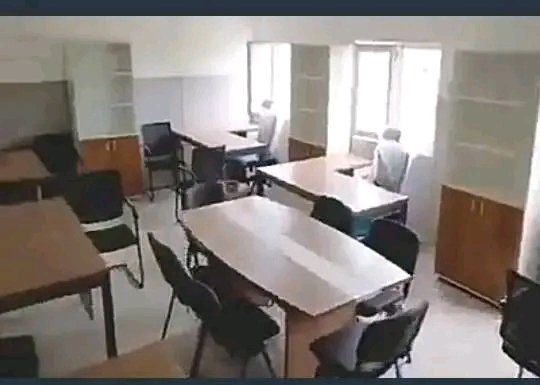 KabambaPaul8's tweet photo. Ohhhh tshisekedi ne fait rien, va relater aux autres que le problème que nous avons avec Félix tshisekedi tshilombo c'est la heine tribale que nous avons envers lui https://t.co/Moe55d10BE