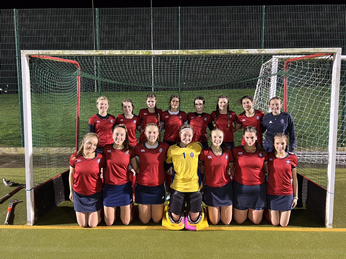 A fantastic performance from the girls sees them progress to the semi finals of the @EnglandHockey competition. Thanks to @tauntonschool for the great game! #ShapedByKings