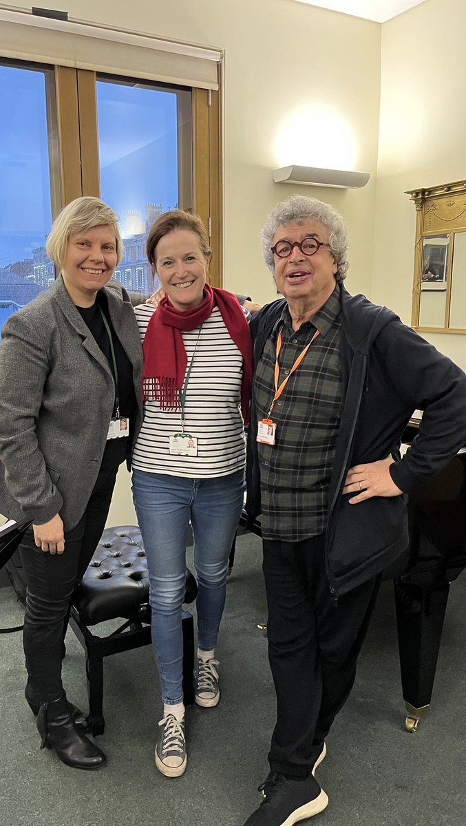 DavidButtPhilip's tweet image. Exciting, inspiring day on Rusalka @RoyalOperaHouse with this absolute dream team! @stranderssmo @ladavalesova 😍🙏🏻