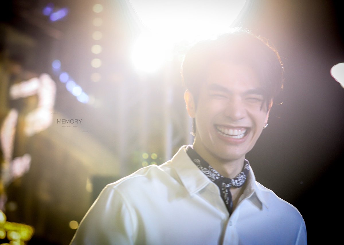memorymileapo's tweet photo. รอยยิ้มของน้อนมาย~~

@milephakphum #MilePhakphum https://t.co/tFhqkvVjkQ