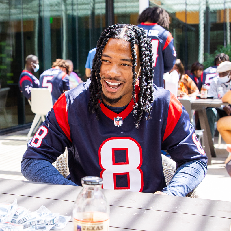 HoustonTexans's tweet photo. John Metchie III is making massive strides in recovery from Leukemia diagnosis, according to GM Nick Caserio.