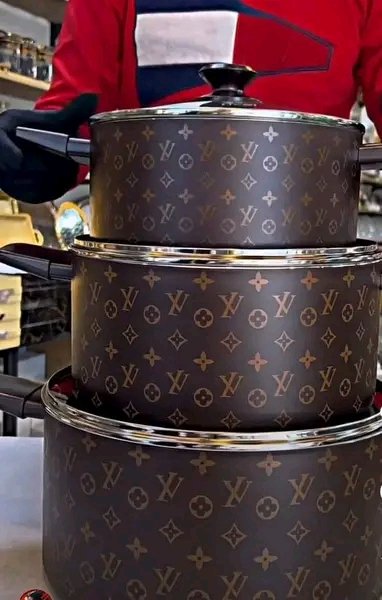 Abdulrahman Gubuchi on X: Louis Vuitton pots Price: 1.5m ?   / X