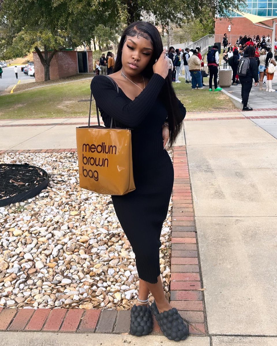 DejtheDoll_'s tweet photo. 🖤🫶🏽 #ASUTwitter https://t.co/QT1L9txlKB