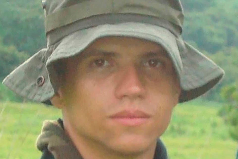 oveprisiones's tweet photo. Hoy el teniente coronel Igbert José Marín Chaparro cumple 51 días en huelga de hambre tras las rejas del DGCIM. Este preso político exige la visita in situ de una comisión de la Oficina del Alto Comisionado de la @ONU_es y respeto a sus derechos fundamentales #YoTambienSoyIgbert https://t.co/DBLL0LKmv1