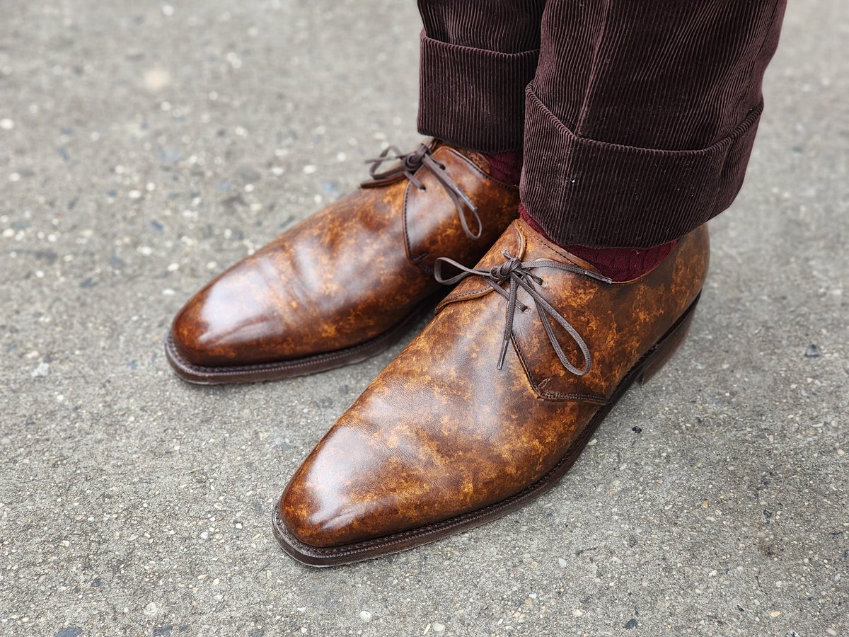 Our Two Eyelet Derby: The Fremont
In Copper Marble Patina
jfitzpatrickfootwear.com/products/fremo…
