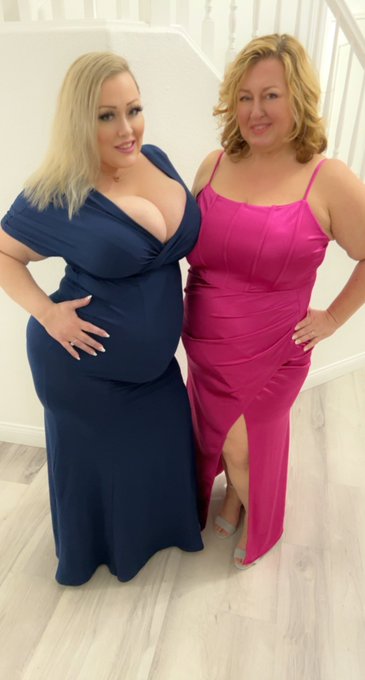 I love our prom pictures 🥰and can I just say @Sinematog4sWife is such a beautiful person inside and out<a class="tags" target="_blank" title="On Twitter" href="/?out=eyJ0eXAiOiJKV1QiLCJhbGciOiJIUzUxMiJ9.eyJpYXQiOjE3MjE1NjU0MjQsImlzcyI6InR3cG9ybnN0YXJzLmNvbSIsIm5iZiI6MTcyMTU2NTQyNCwiZXhwIjoxNzUzMTAxNDI0LCJyZWRpcmVjdF91cmwiOiJodHRwczovL3R3aXR0ZXIuY29tL1NpbmVtYXRvZzRzV2lmZSJ9.MG5nKMnmNWuRFLLaHDoyych-WD8GVMEFs8qhvfonGoLGthCMhKpEVCcOxZO5mHfLIaKO0PQKfrW_J668siuHag">@Sinematog4sWife</a><a href="/tag/beautiful"class="tags"><span>#beautiful</span></a><a href="/tag/organized"class="tags"><span>#organized</span></a><a href="/tag/bosslady"class="tags"><span>#bosslady</span></a><a href="/tag/profesional"class="tags"><span>#profesional</span></a>