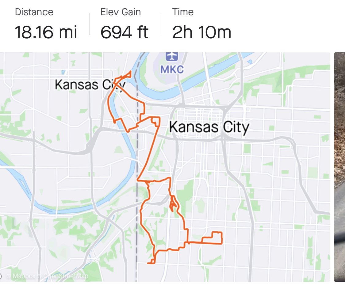 OneEyedz's tweet image. Holy moly! Decided to go ride with no plan. 18 miles later I’m home. Woo! #WhiskeyWednesday #fatbike #RecoveryProcess