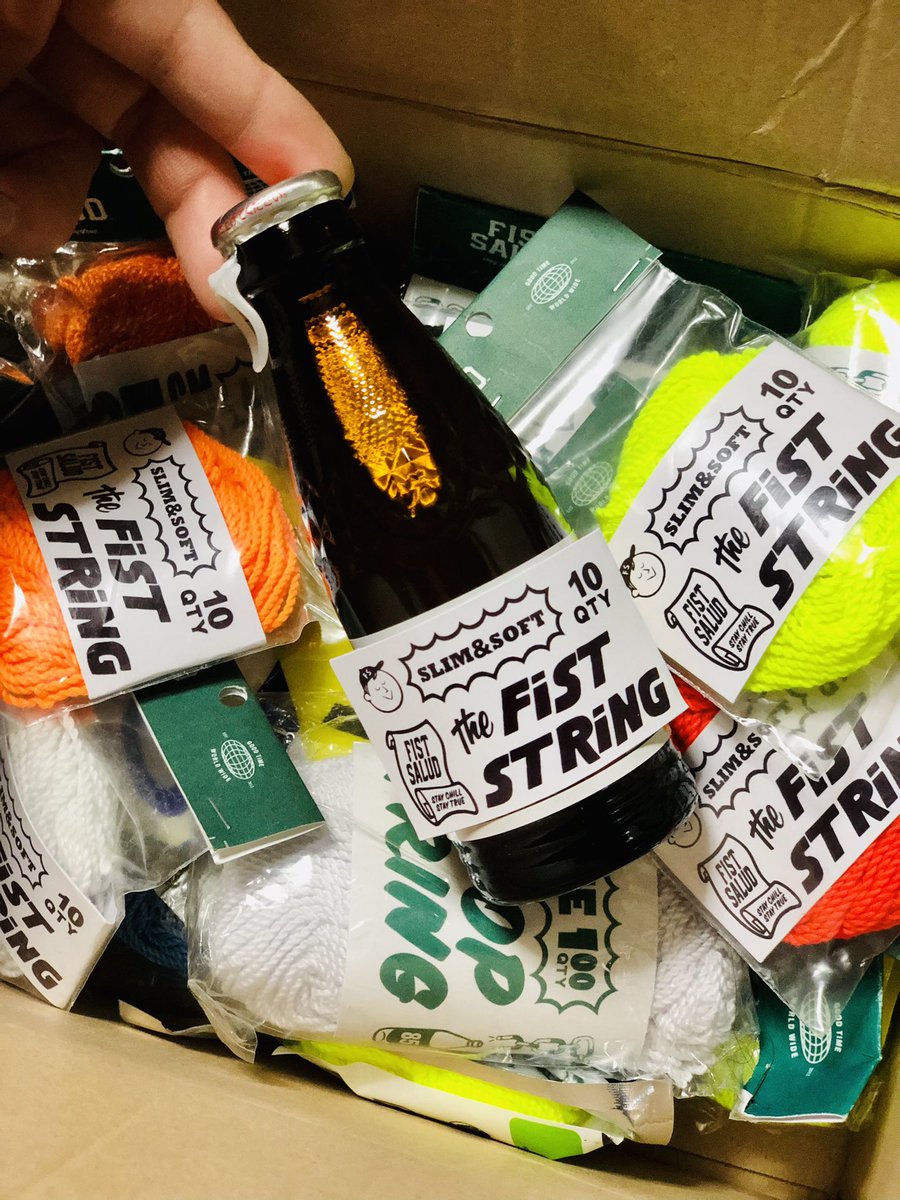 co1low441's tweet image. FiST STRiNGのパッケージがオロナミンCに綺麗にハマる✌️
サウナ後はもちろん、サウナ関係なしに毎日1本は飲んでしまう😊

#fiststring
#fistsalud
#ヨーヨー
#オロナミンC