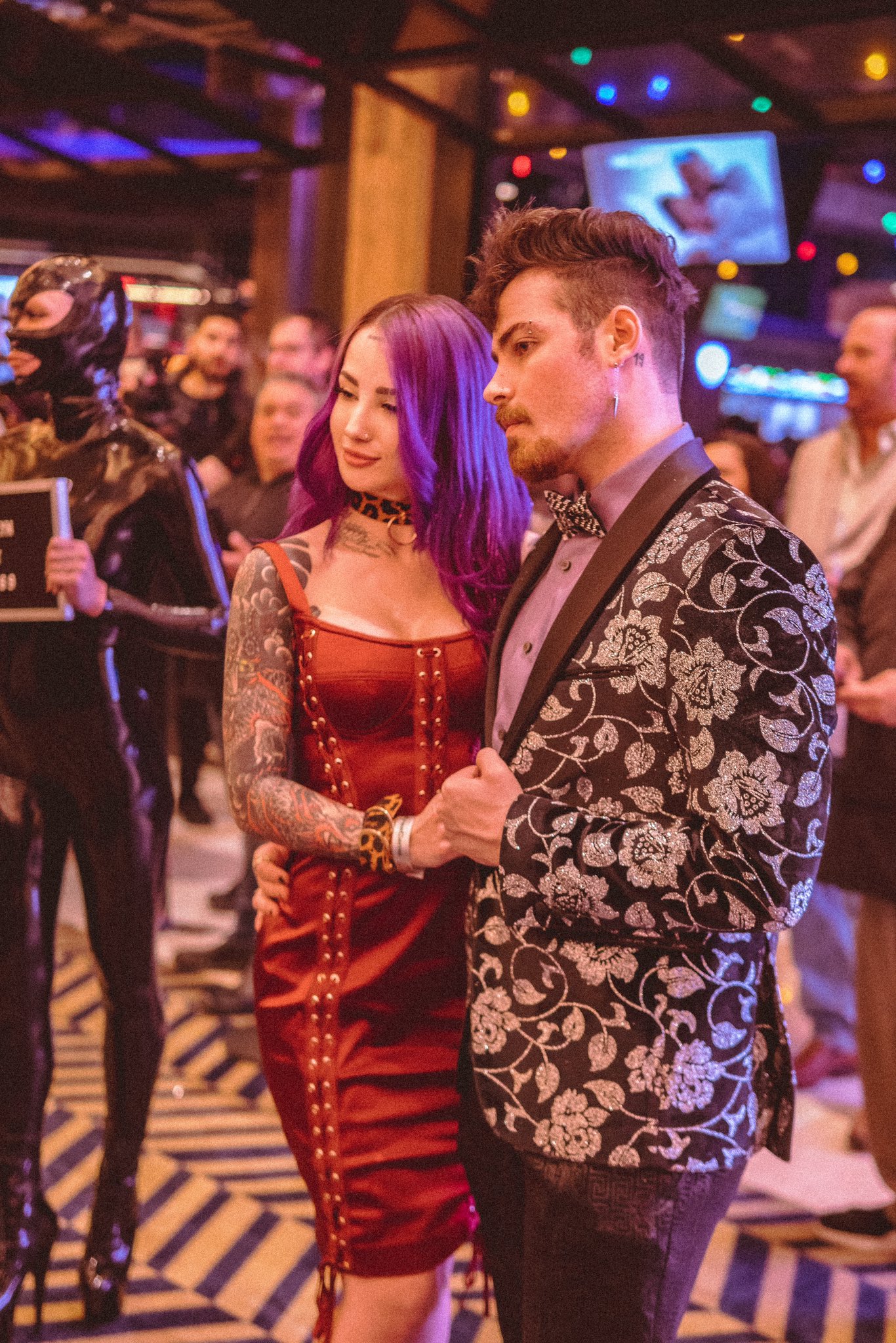 DimSumDick 🥡🥢 ✨ on X: One of best couples on the walk way at AVN! 💕🙌🏼  t.coqNcvZ6enIz  X