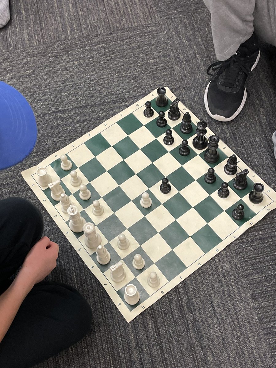 MrsFleetsTweets's tweet photo. Chess club has started @PAF_ps! It was great to see students working together to learn the rules of chess. https://t.co/V9KYMOqhsC