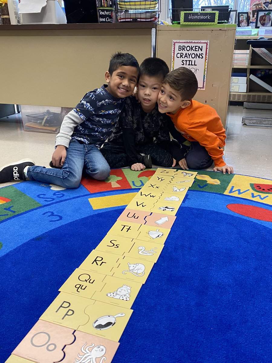 Lisa Mueller tweet media