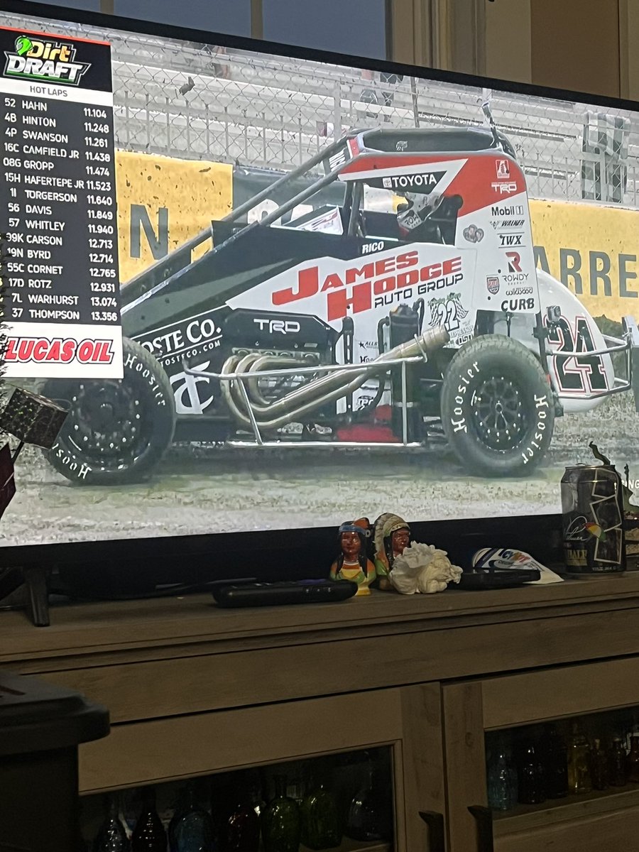#tweetyourfloseat <a href="/NosEnergyDrink/">NOS Energy Drink</a>  cheering on our favorite driver <a href="/Rico_Abreu/">RICO</a>!