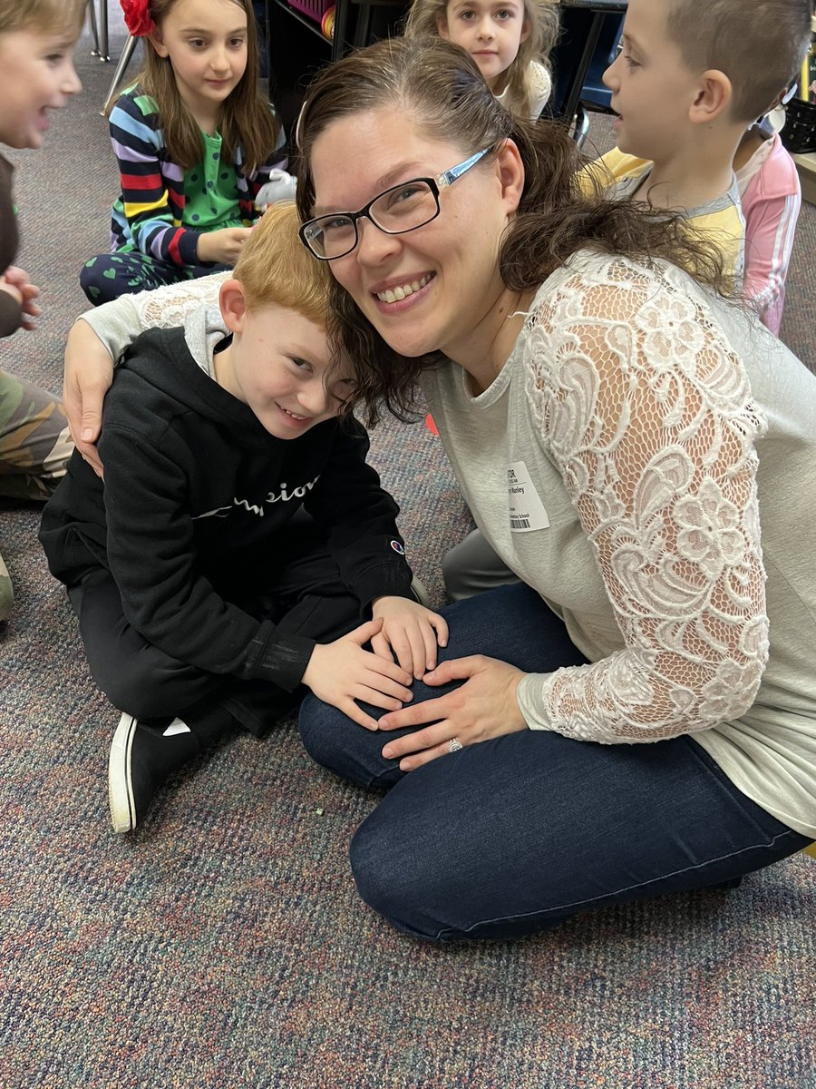 Mrs. Cooke (@mrscookefirst) on Twitter photo Thank you to our mystery reader today! We LOVED the book you shared and appreciate the awesome book you donated to our classroom! ๐ <a href="/KenstonTES/">Kenston TES</a> #kenstoninspired Thank you to our mystery reader today! We LOVED the book you shared and appreciate the awesome book you donated to our classroom! ๐ <a href="/KenstonTES/">Kenston TES</a> #kenstoninspired