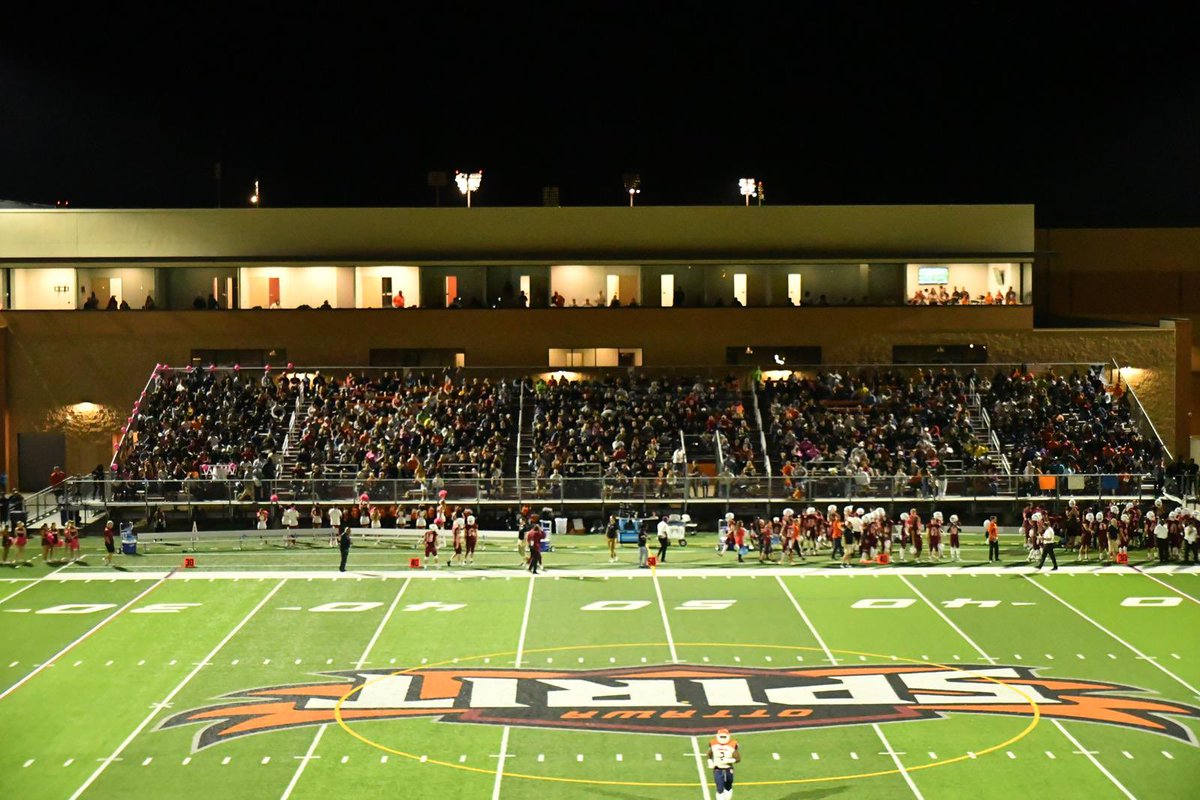 Thank you God!  After a great phone call with <a href="/CoachAngelOrtiz/">Coach_Ortiz_WR’s</a> blessed to receive an offer from Ottawa University   🤝🏻