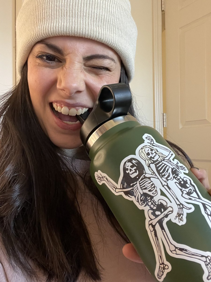 I’m rarely on Twitter anymore these days, BUT I wanted to remind you that a new episode of <a href="/30MorbidMinutes/">30 Morbid Minutes Podcast ⌛</a> just dropped this week on SKY BURIALS! ☠️☠️☠️ 

WE’RE BACK BABYYYY! 

Listen here: link.chtbl.com/30morbidminutes