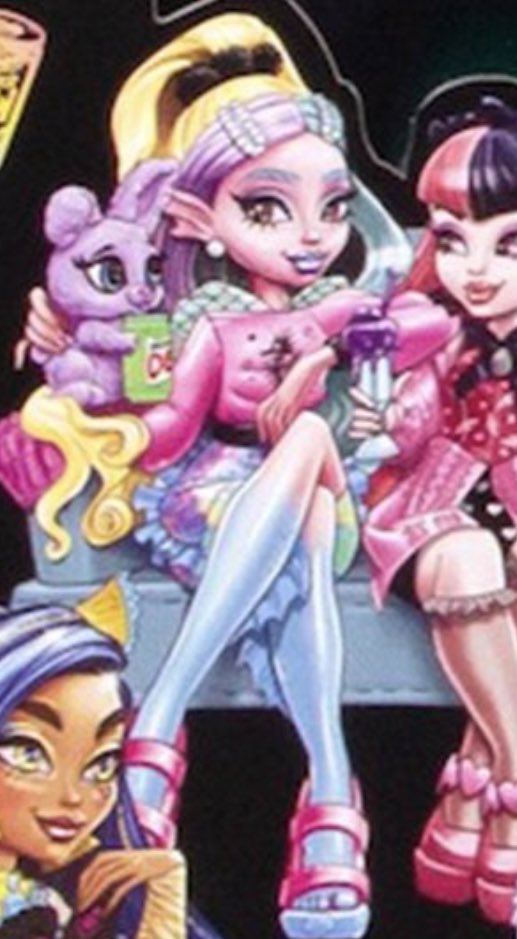 Chickenndolly8's tweet photo. Oh she ended g1 lagoona with this pose https://t.co/PnFZw59b8h