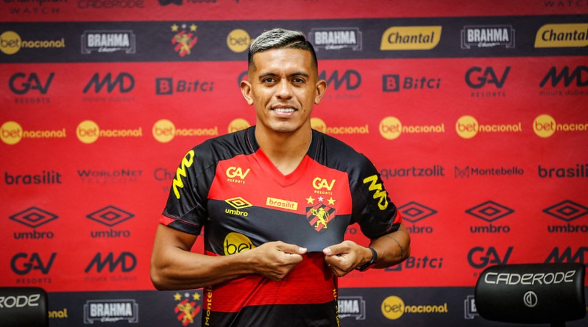 O lateral-esquerdo Igor Cariús estreia com a camisa 16