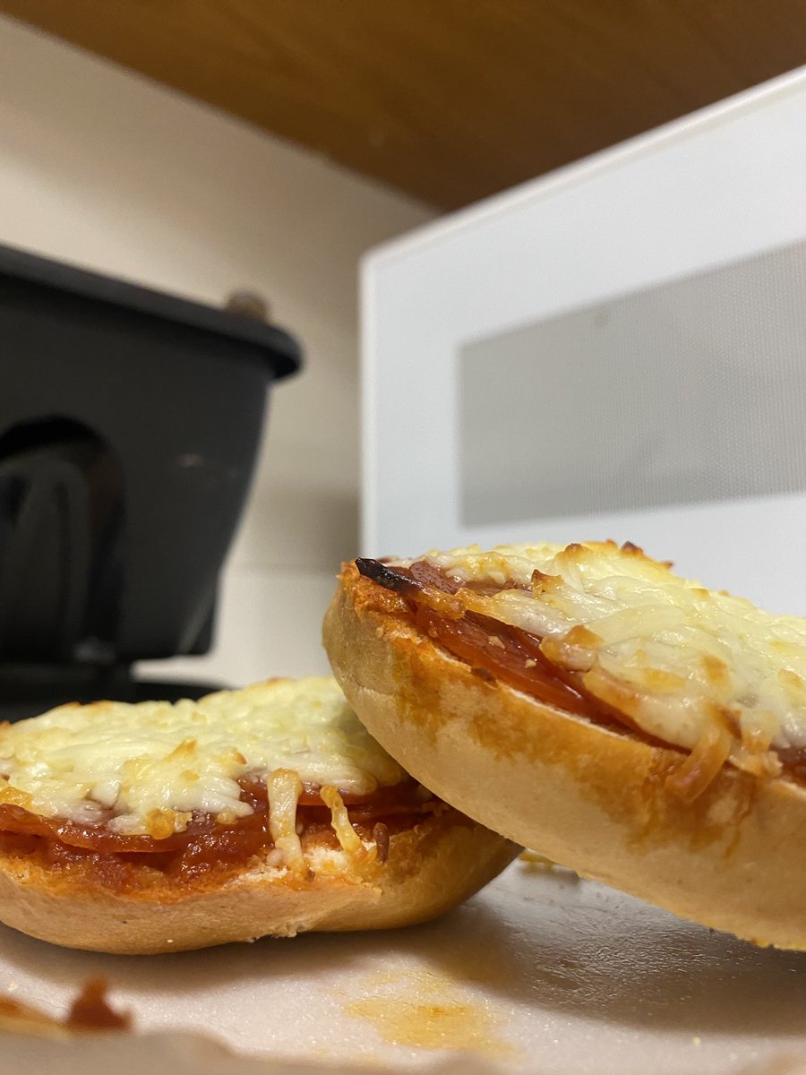 Ms. Pollock tweet media