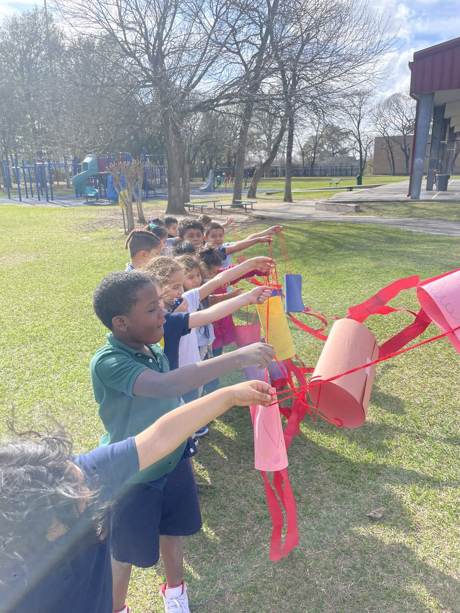 This weeks science topic Weather: different types and our experiences. We have been keeping data on this weeks weather by using our very own windsocks to measure the wind.